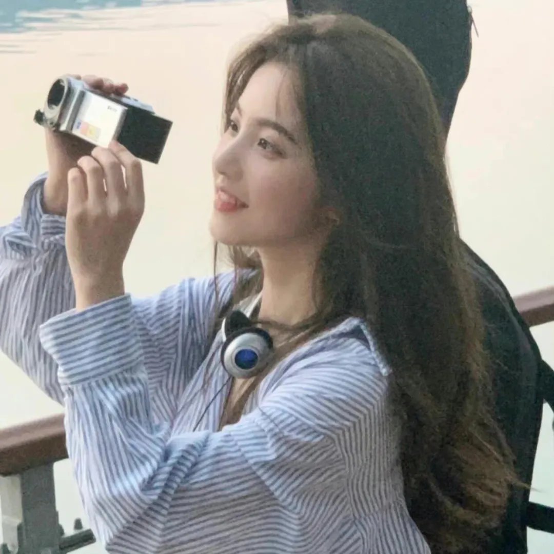 化身基建狂魔，我帮懦弱皇子逆风翻盘